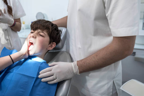 Best Broken or Cracked Tooth Emergency Dentist in Chapel Hill, NC